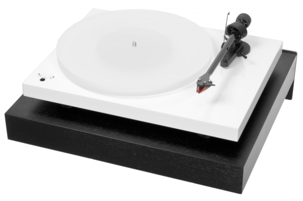 PJ-Phono-WMI5-black-DebutCarbonEspritSBDC-white