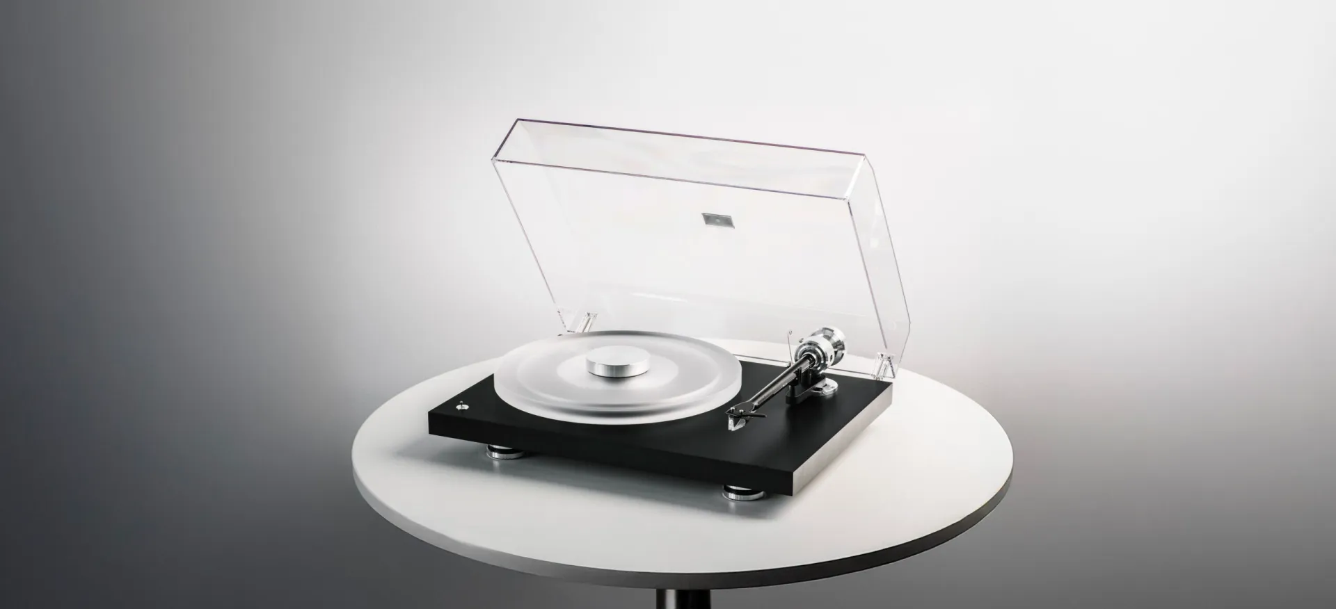 Pro-Ject Debut Reference 10, balanceret pladespiller